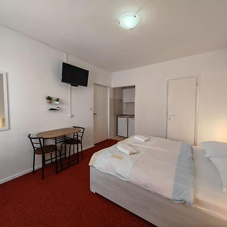Apartments&Rooms Samohod Vodice Exteriér fotografie